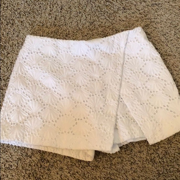 Lilly Pulitzer Pants - Lilly Pulitzer Marri Seashell Skort
